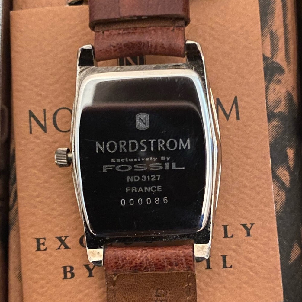 RARE #86 1993 NORDSTROM FOSSIL ART DECO WATCH ND-3127 (000086) - Picture 2 of 2